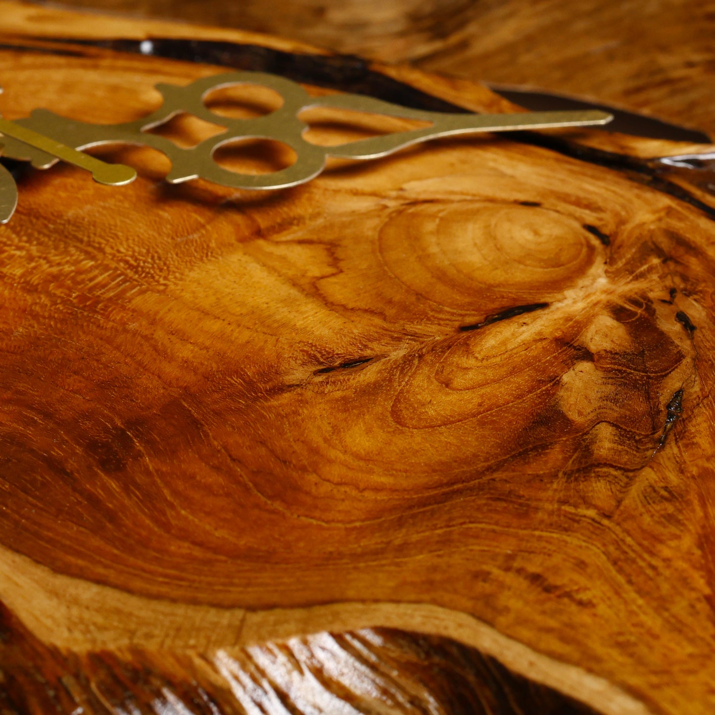 Wood Clock Made of Teak Wood, Metal & Teak Wood Clock, Natural Grain Live Edge Clock, Gift Ideas for New Home, Unique Home Decor, Wall Decor